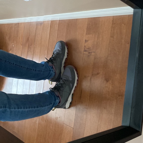 Size 7 - Picture 7 of 8